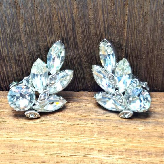 Earrings Valuable Costume Jewelry Makers Top Vintage Costume