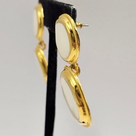 80's Cream Enamel Earrings Pierced Drop Gold Tone… - image 4