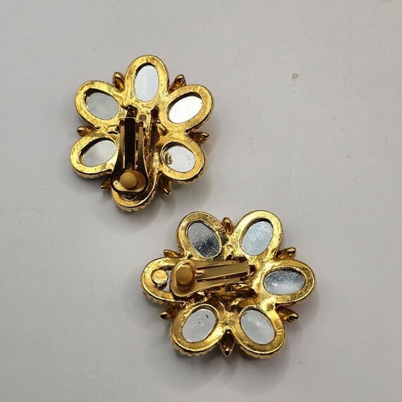 80's Rhinestone Gold Tone Earrings Clip-On Floral… - image 5