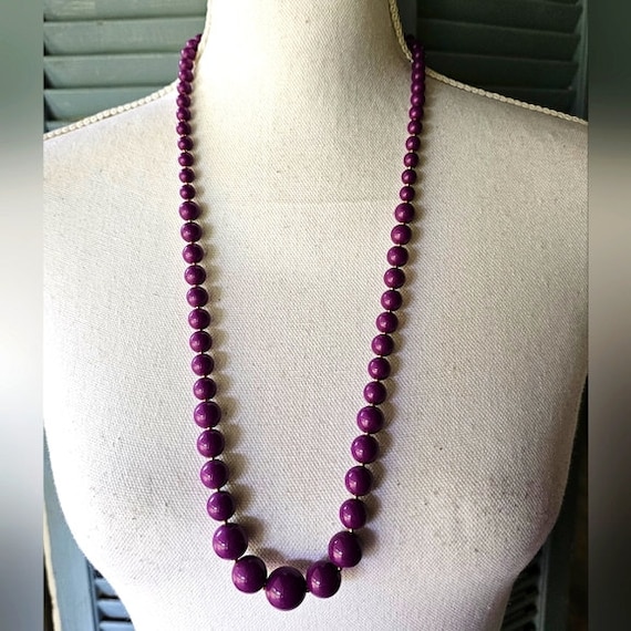 80's Marvella Graduated Purple Beaded Necklace Gold Tone