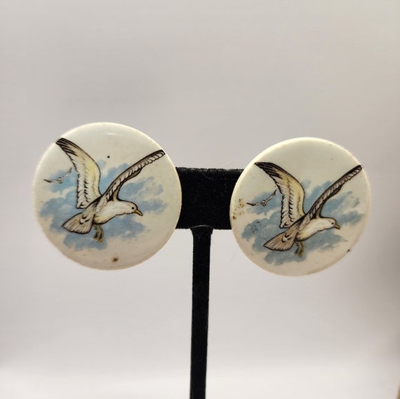 70's Ceramic Seagull Earrings Clip-On Round Paint… - image 2