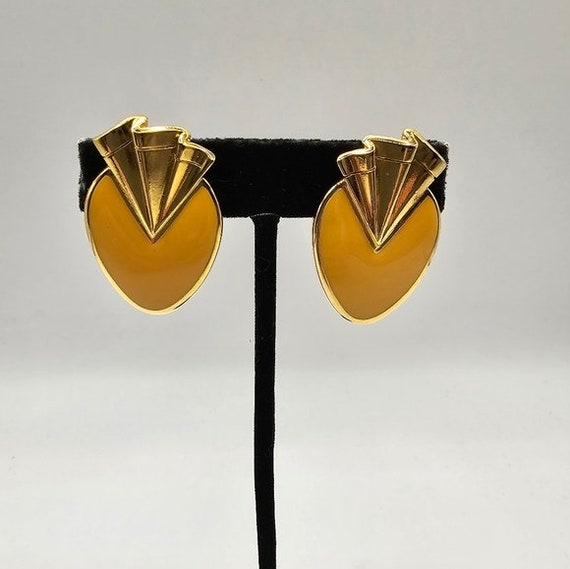Avon 1990 Pleated Fanfare Earrings Clip-On Oval F… - image 3