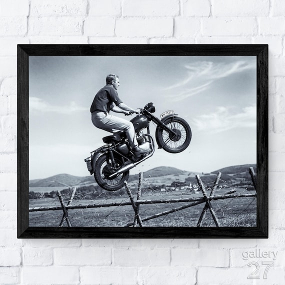 Steve Mcqueen, the Great Escape 1963 - Motorbike Jump, Classic WW2