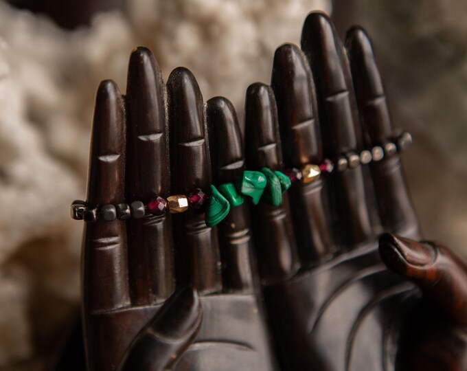 Malachite Chips | Garnet | Reiki Infused Healing Jewelry | Healing Energy | Artisan Crystal Bracelet | Stability