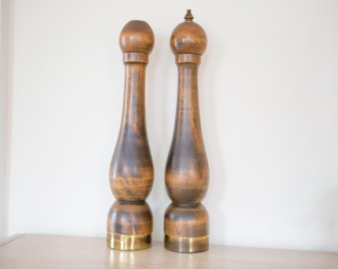 Vintage 1960s Japanese Wooden Salt & Pepper Mill Set with Brass Trim  | Mid-Century Modern | MCM