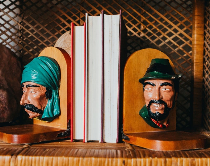 Vintage RARE Bossons Chalkware Arabic and Tibetan Bookends Collectable | FREE SHIPPING