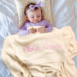 Baby gift,Baby shower Gift,Baby Blanket,Personalized Baby Blanket,Custom Name Blanket,Knitted Baby Name Blanket, Stroller Blanke