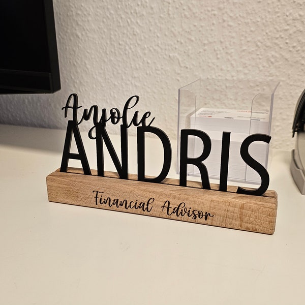 Personalisiertes Namensschild aus Holz und Acryl - Büroschild, Schreibtisch-Namensschild, Geschenk,