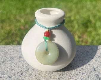 Natürlicher Jade Donut Anhänger, Jade Halskette Anhänger, Grad authentisch A burmesische Jadeit, elegante Gelassenheit für jeden Tag