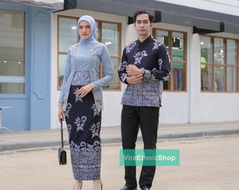 Look gracieux : Canova Kutu Modern Kebaya Couple Set, Robe Batik, Batik, Robe ethnique, Femmes formelles, Vêtements de couple, Chemise Batik Hommes