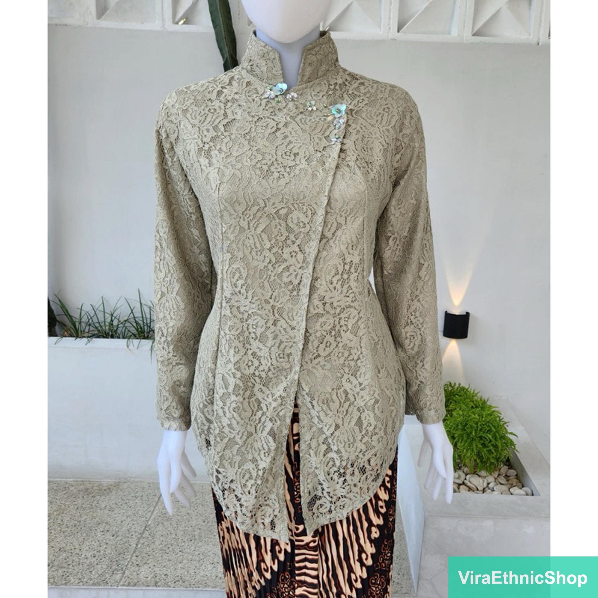 Janggan Kebaya, Pagar Ayu, or Domas: an Elegant Touch for a Stunning