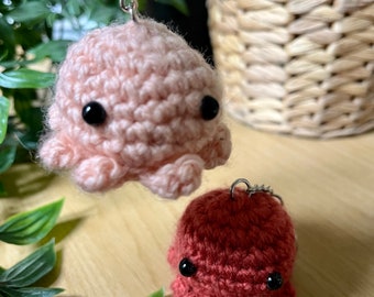 Mini Octopus Keychain // Crochet // Handmade