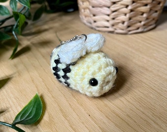 Mini Bee Keychain // Crochet // Handmade