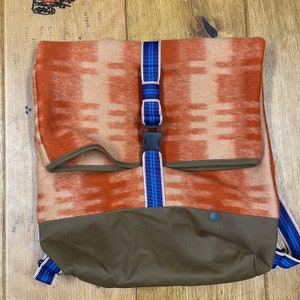 Backpack women & men made from recycled vintage blankets and waxed cotton with roll top | upcycling + handmade