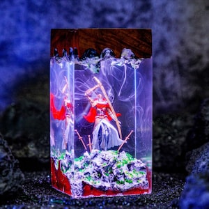 M.a.l.e.n.i.a Elden Ring Resin Sculpture - Handmade Fantasy Warrior Diorama - Gaming Collectible Art - Soulslike Decor - Epic Resin Lamp
