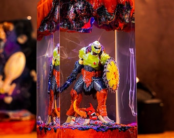 Doom Slayer Resin Lamp, Handmade Epoxy Night Light, Gaming Room Decor, Gift for Gamers, Boyfriend Gift