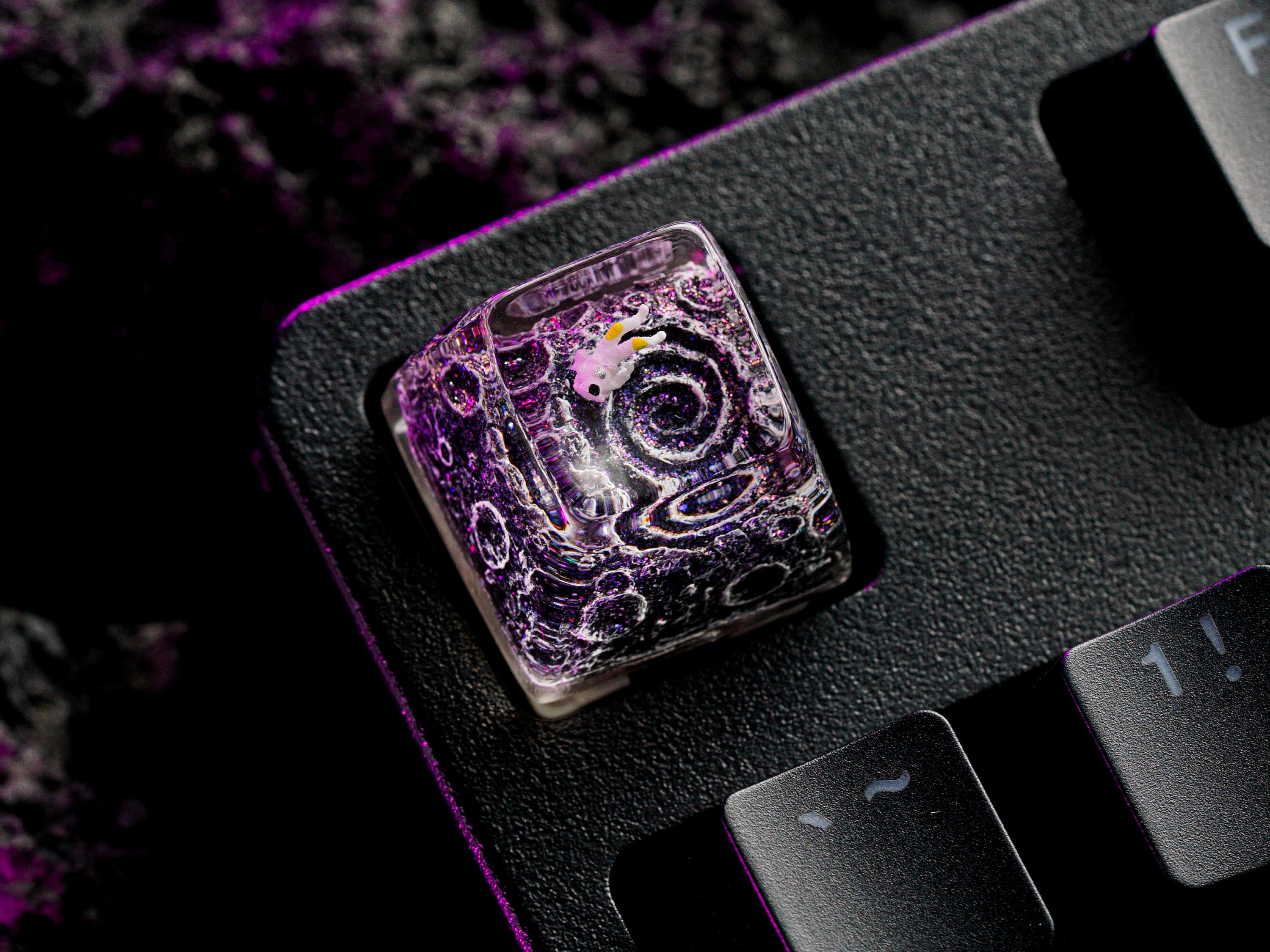 Astronaut Keycap, Interstellar Keycap, Artisan Keycap, Esc Keycap, Keycap For Cherry MX Keyboard, Gift for Him