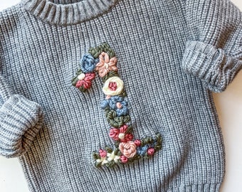 Flower number hand-embroidered sweater for toddlers