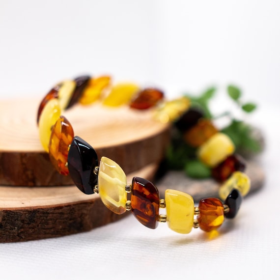 Multicolor amber braclet.