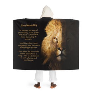 Lion Mentality Hooded Blanket: Sherpa Fleece Wearable Throw for Men