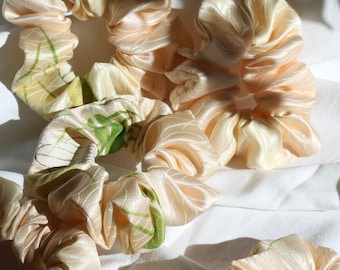 Scrunchie Silk 100% Real Silk Hair Tie Gift for Women Gift Wedding Bridal Gift Bridesmaid Keepsake Hairband for Girls