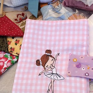 baby wipe holder