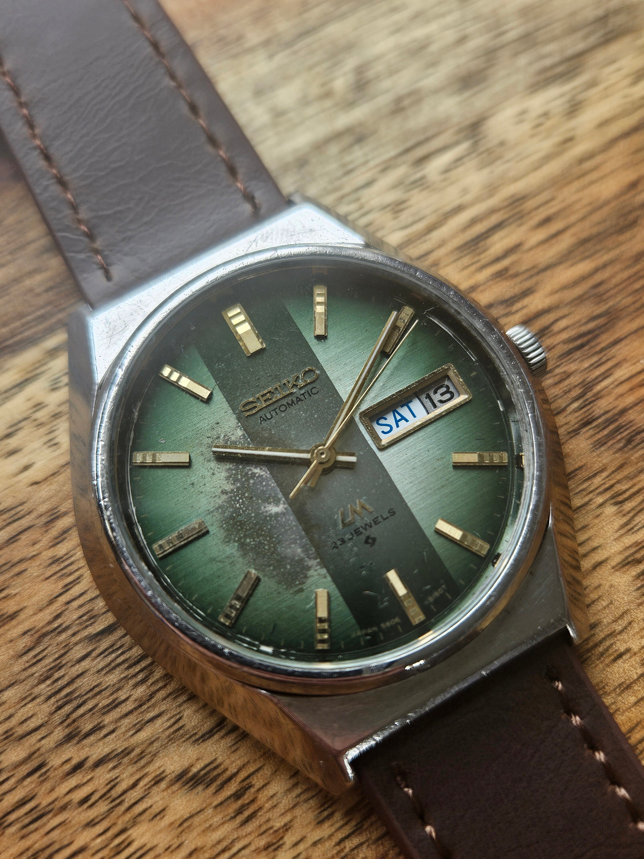 Seiko Lord Matic 5606 8110 Vintage Automatic Dress Watch green