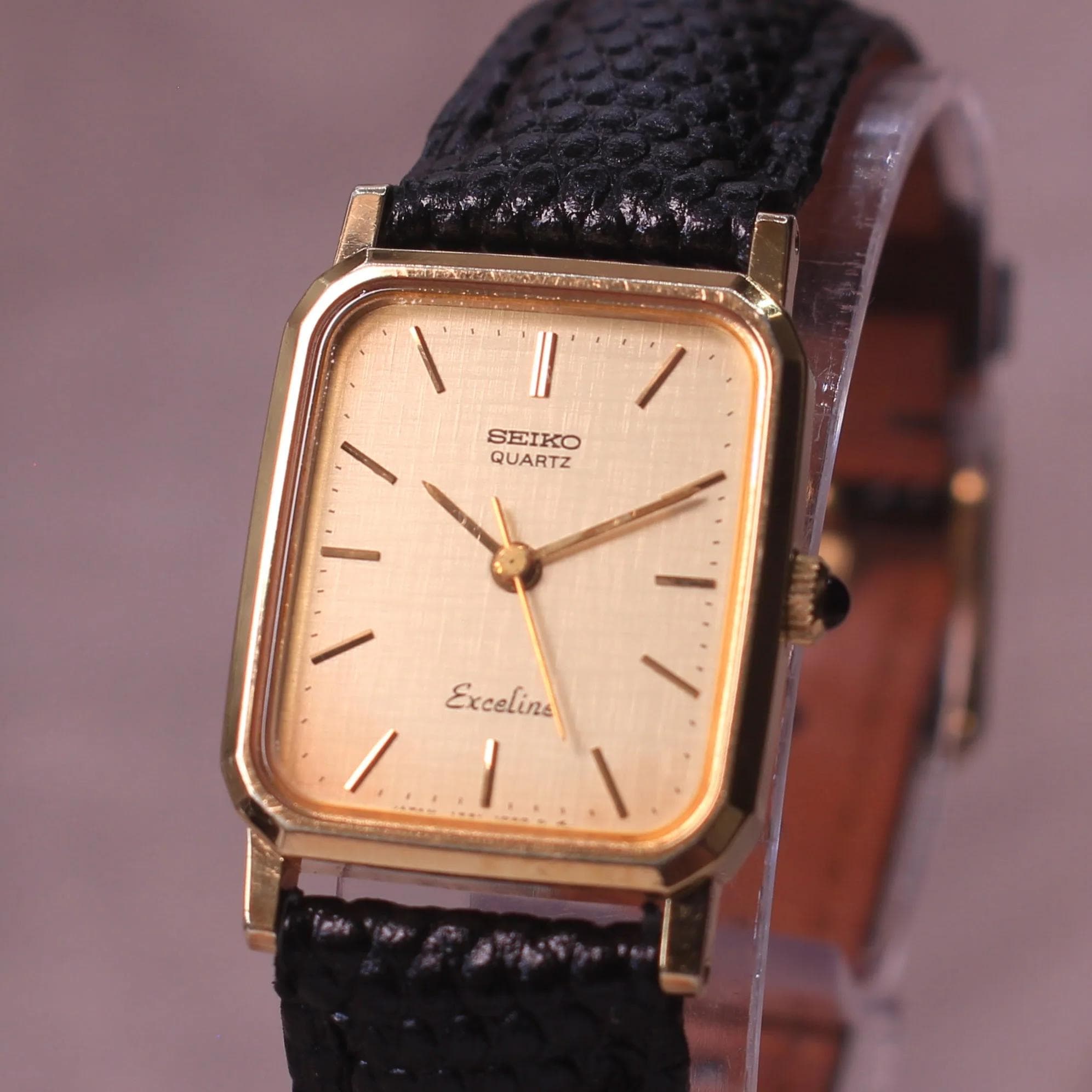 SEIKOのクォーツ茶ベルトEXCELINE 送料無料【電池交換済】 SEIKO セイコー エクセリーヌ EXCELINE 純正