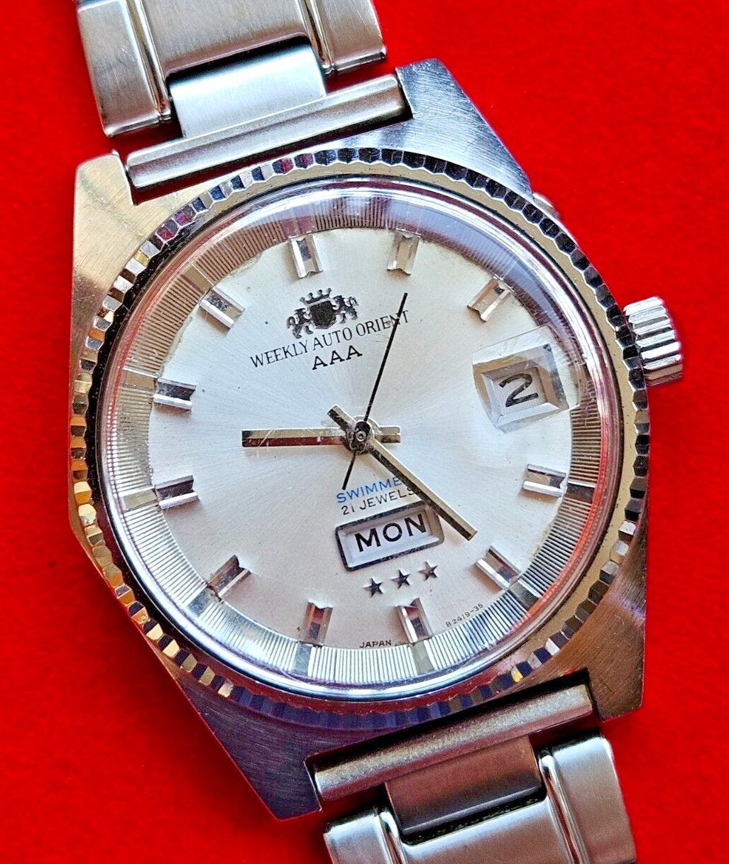 Vintage Orient 'weekly Auto Orient AAA Swimmer' Mechanical Vintage Orient 'weekly Auto Orient AAA Swimmer' Mechanical