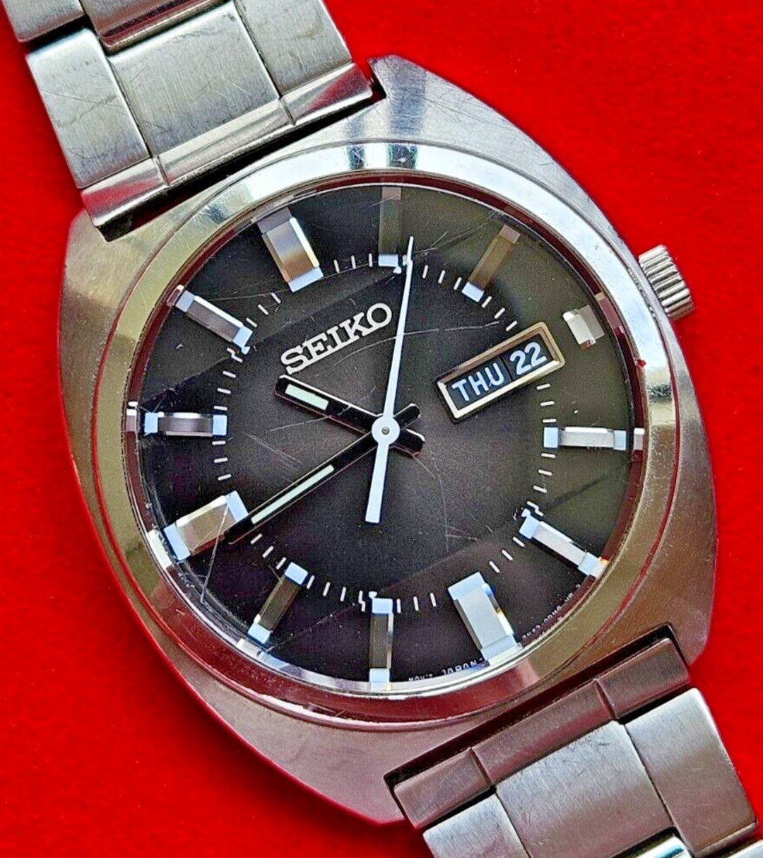 Reiko N  Seiko Tomony Tom & Jerry manual winding 5000-7060 Vintage