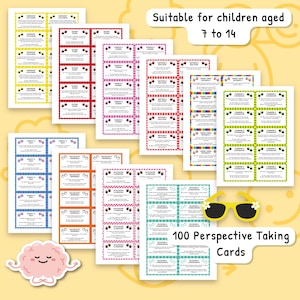 Pu&ograve; includere: Un set di 100 carte di assunzione della prospettiva per bambini dai 7 ai 14 anni. Le carte sono in vari colori, ognuna con domande su diverse situazioni sociali. L'immagine include anche occhiali da sole gialli con dettagli floreali bianchi.