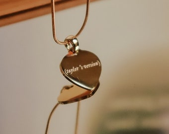 Taylor's version Necklace - by Rosa Lia