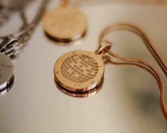 Collar de bola de espejo brillante - grabado espalda con espalda - Rosa Lia
