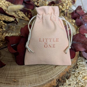 Personalisierte Schnullerkette | Altrosa Schnullerkette | Schnullerhalter | Handmade Baby Geschenk für Mädchen & Jungen | Personalisiertes Geschenk Schnullerkette With Pink Pouch
