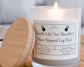Lustige Gym Kerze: Leg Day Humor, Holzdocht, 275 ml