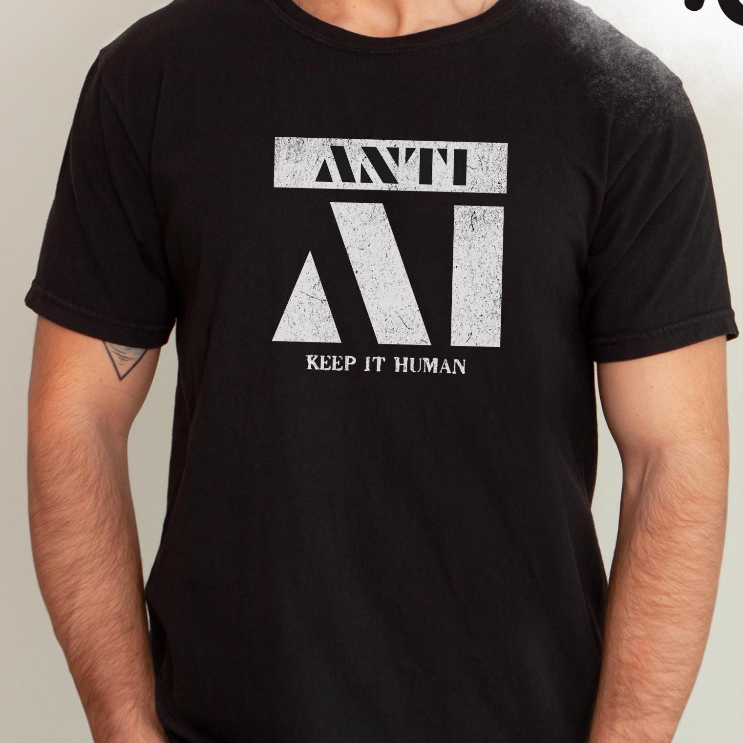 T-shirt Rivoluzione Anticapitalista – Maglietta Grafica 100% Cotone Gildan - Foto 4