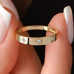 Diamond Star Perfect Promise Ring 14K Gold Diamond Wedding Band Solid Gold Star Setting Diamond Celestial Jewelry Anniversary Gift for Her