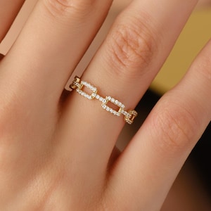 Pave Diamond Chain Ring 14K Real Gold Chain Link Ring Dainty Diamond Link Ring Minimalist Diamond Statement Ring Fine Jewelry Christmas Gift