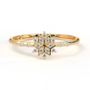 14K Solid Gold Snowflake Christmas Ring, Dainty Diamond Unique Artful Gold Ring, Vintage Propose Ring, Floral CZ Ring, Bridal Shower Jewelry
