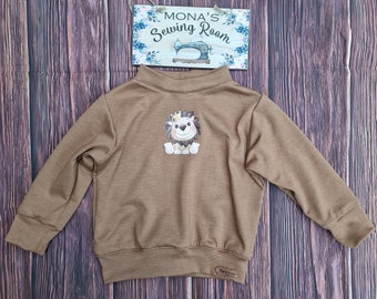 Brown jumper.Size 12-18m. Handmade. Unisex