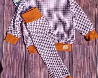 Checkered set. Size 12-18months.  Unisex. Harem trousers and sweatshirt. Handmade