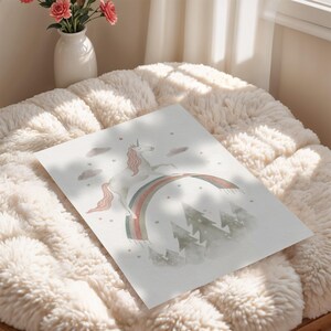 Einhorn Kinderzimmer Prints: Regenbogen, Pilze, Waldpflanzen (3er Set) Bild 3