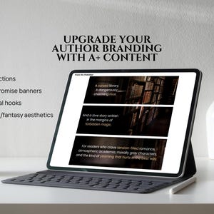 Puede incluir: Una tableta con teclado muestra el texto: "UPGRADE YOUR AUTHOR BRANDING WITH A+ CONTENT." La pantalla muestra texto sobre una biblioteca maldita, una historia de amor y romance. Un jarrón blanco y una taza están sobre la superficie blanca.