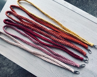 Boho Macrame Lanyard / Cute Macrame Lanyard / Macrame Accessories / Stocking Stuffers / Gifts for Friends / Macrame Keychain / Badge Holder