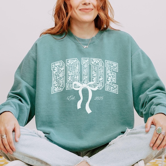 Custom Bride Sweatshirt, Future Mrs. Comfort Colors® Sweatshirt, Coquette Wifey Shirt, Bridal Shower Gift, Bachelorette Tee, Engagement Gift