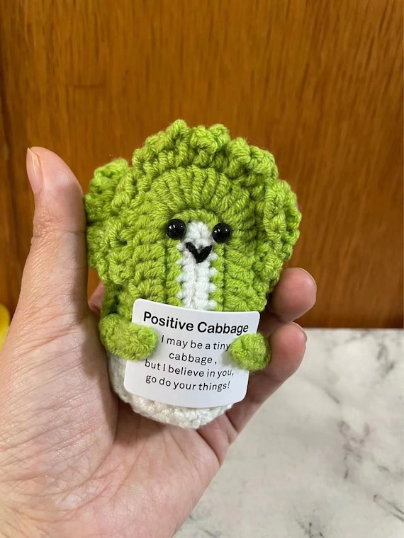 Peluche Crochet 'Positive' Avec Message Inspirant - Fait Main En Laine - Cadeau Pour Fille, Amie, Enseignante