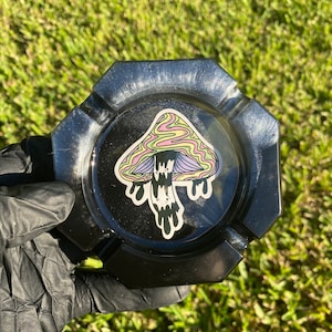 Black Mushroom Ashtray