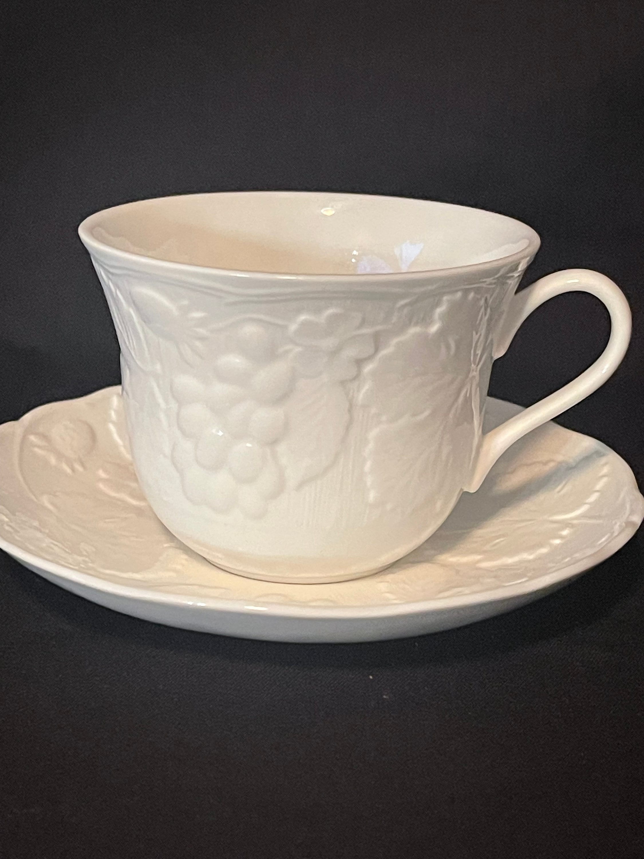 Strawberry and Vine Wedgwood - Etsy