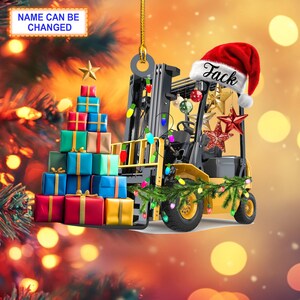 Empilhadeira com nome personalizado com chapéu de Papai Noel e enfeite de caixa de presente de Natal, decoração para pendurar em árvore de Natal, enfeite de Natal, enfeite 2D plano