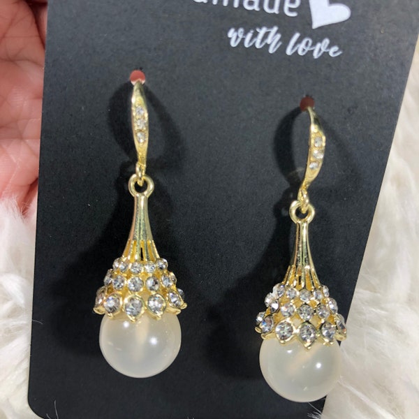 Zirconia Crystal Pearl Drop Earrings Timeless Style, Ideal for Sophisticated Evenings & Chic Daily Wear, Exuding Elegance
